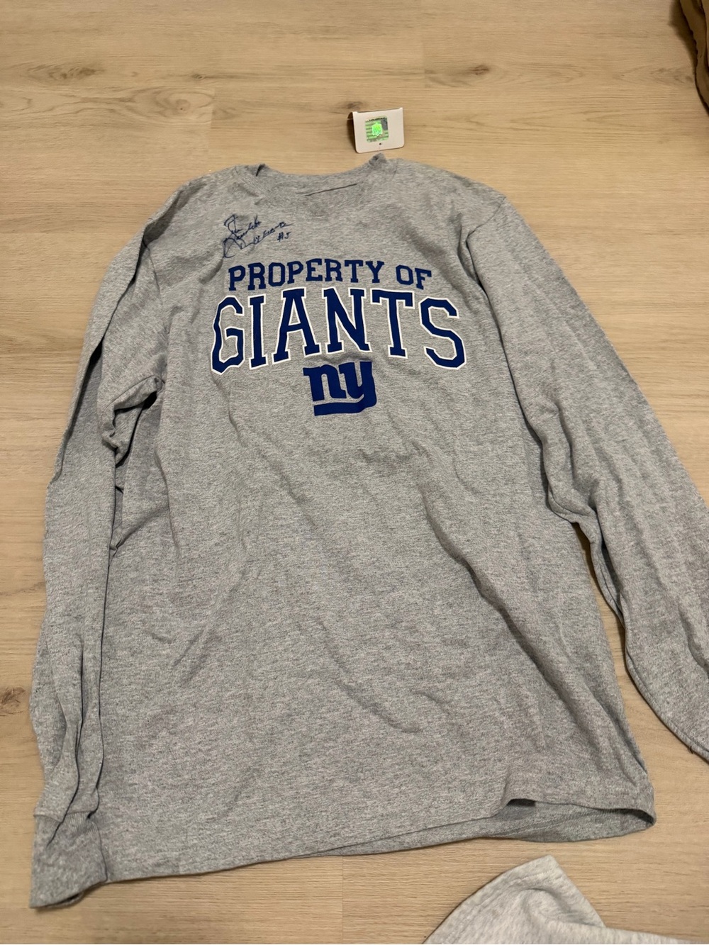 Sean Landeta signed Gray 'Property of Giants' Long Sleeve Shirt New York Giants